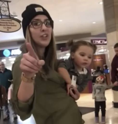 Handler Refuses To Let Little Girl Pet Service Dog, Little Girl’s Mom Loses It